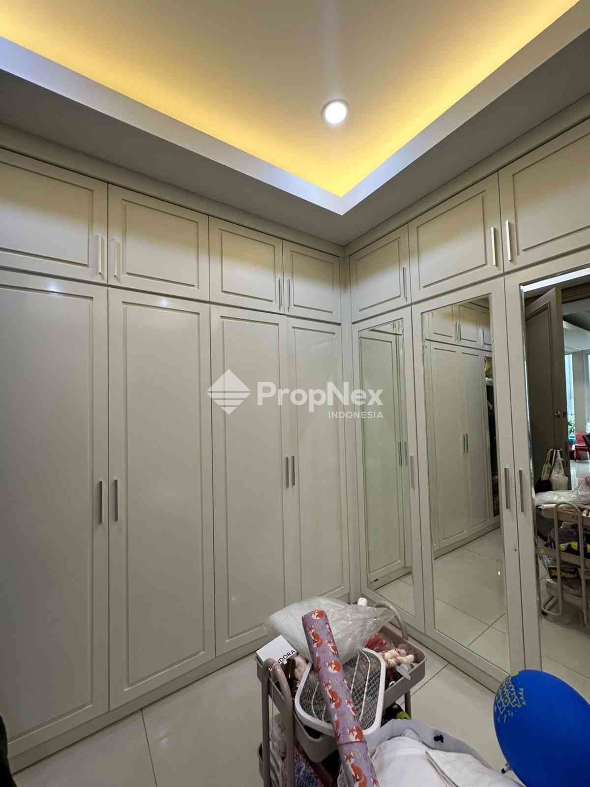 RUMAH MEWAH MINIMALIS PAKUWON INDAH — foto 9